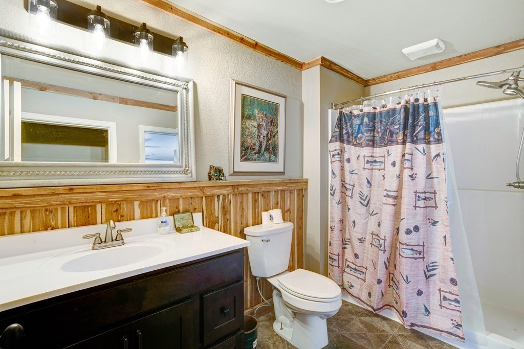 Hiawassee, Georgia, 30546, United States, 4 Bedrooms Bedrooms, ,5 BathroomsBathrooms,Residential,For Sale,1983256