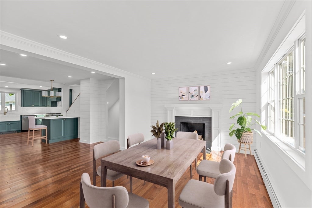 Plymouth, Massachusetts, 02360, United States, 4 Bedrooms Bedrooms, ,4 BathroomsBathrooms,Residential,For Sale,1981887