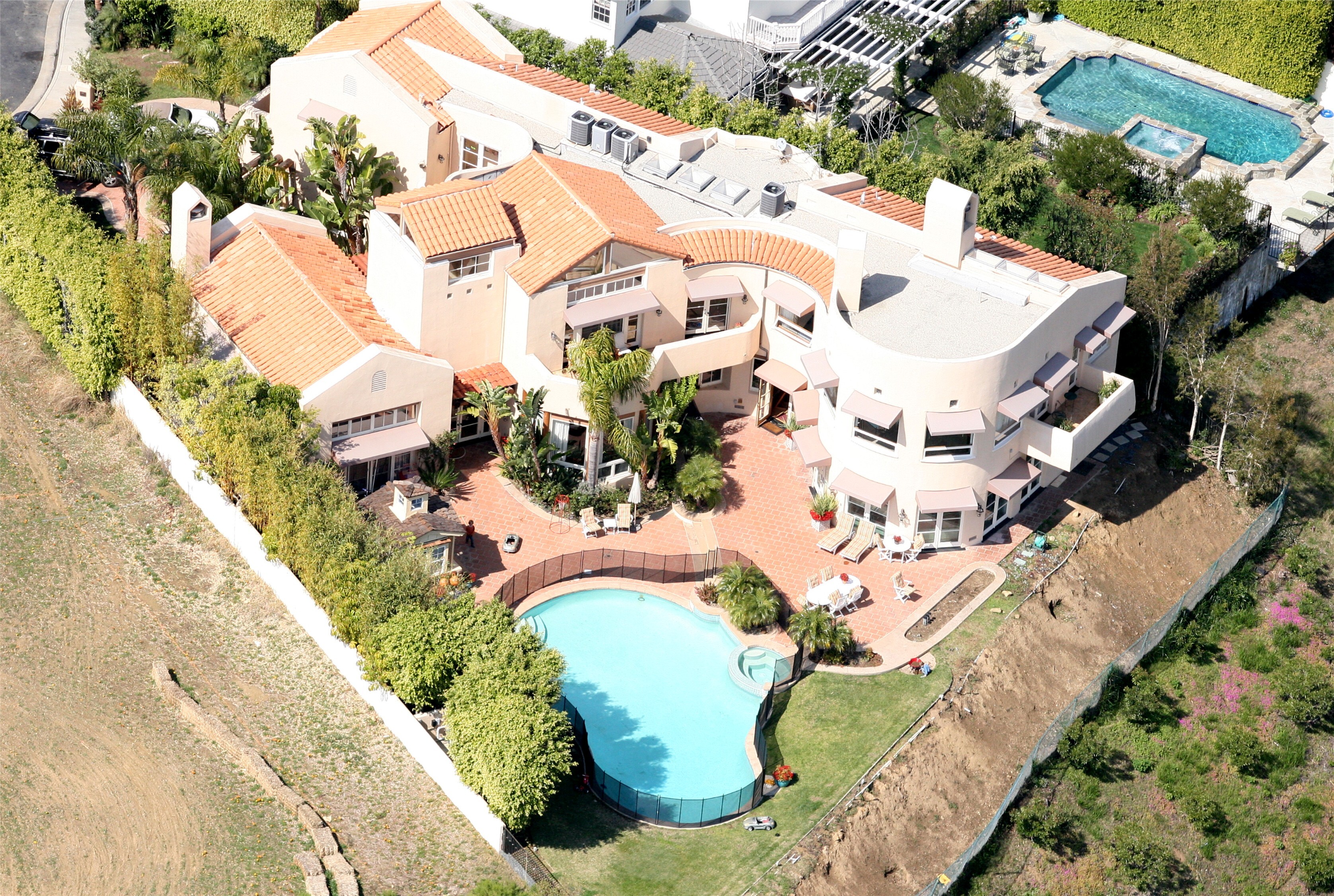  1475 Via Cresta - 物件實景