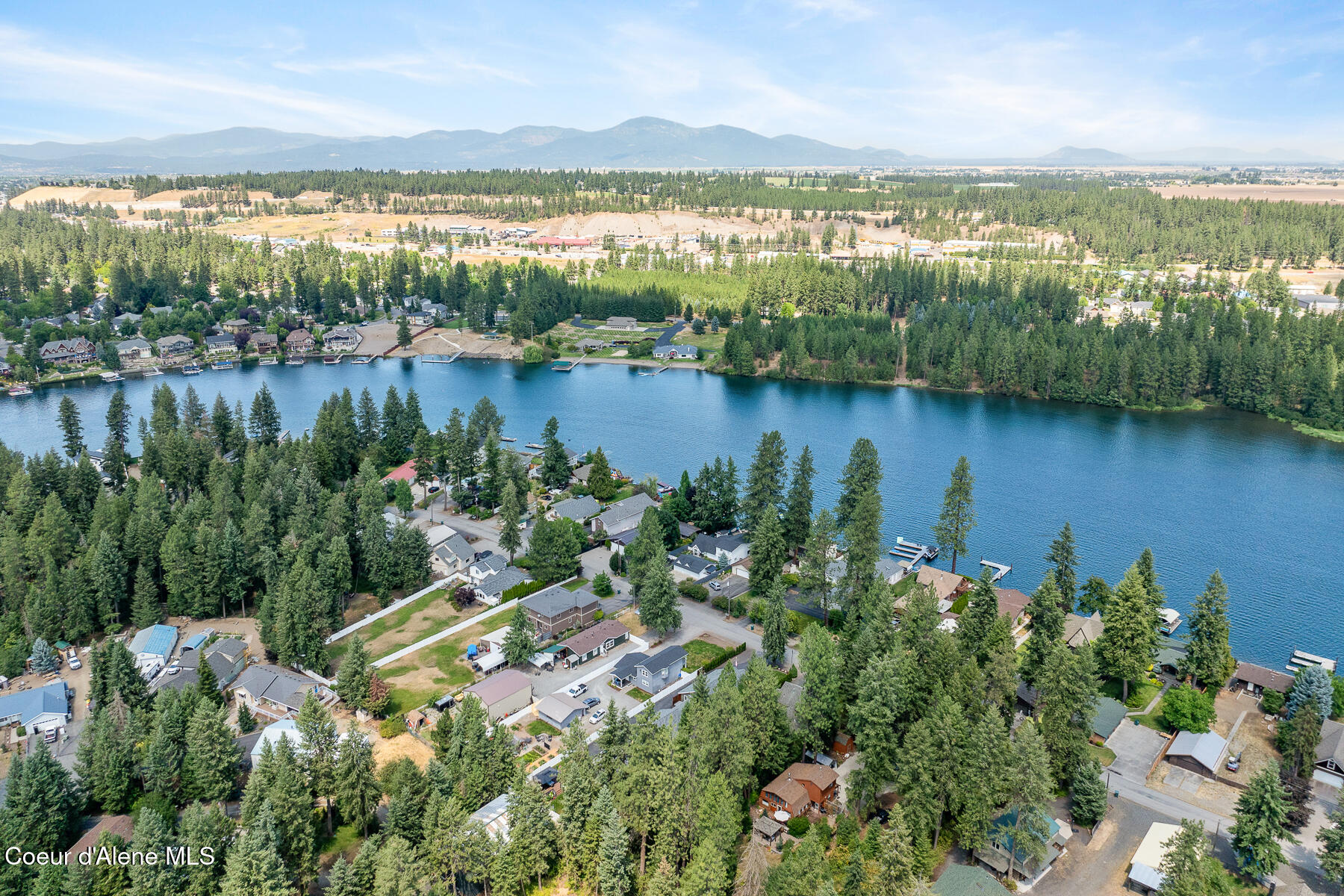 Coeur d'Alene, Idaho, 83814, United States, 3 Bedrooms Bedrooms, ,2 BathroomsBathrooms,Residential,For Sale,1895334