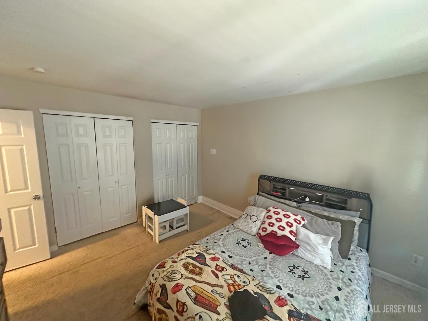 Franklin Twsp, New Jersey, 08873, United States, 3 Bedrooms Bedrooms, ,3 BathroomsBathrooms,Residential,For Sale,1942876