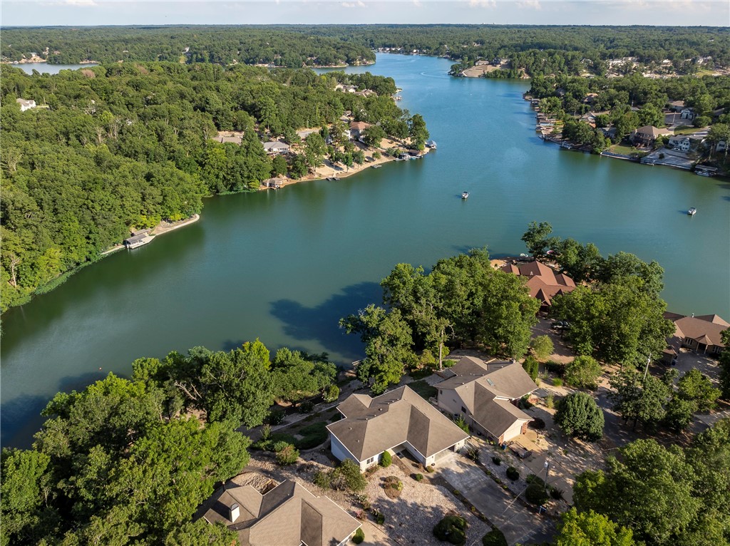 Bella Vista, Arkansas, 72715, United States, 3 Bedrooms Bedrooms, ,3 BathroomsBathrooms,Residential,For Sale,1918685