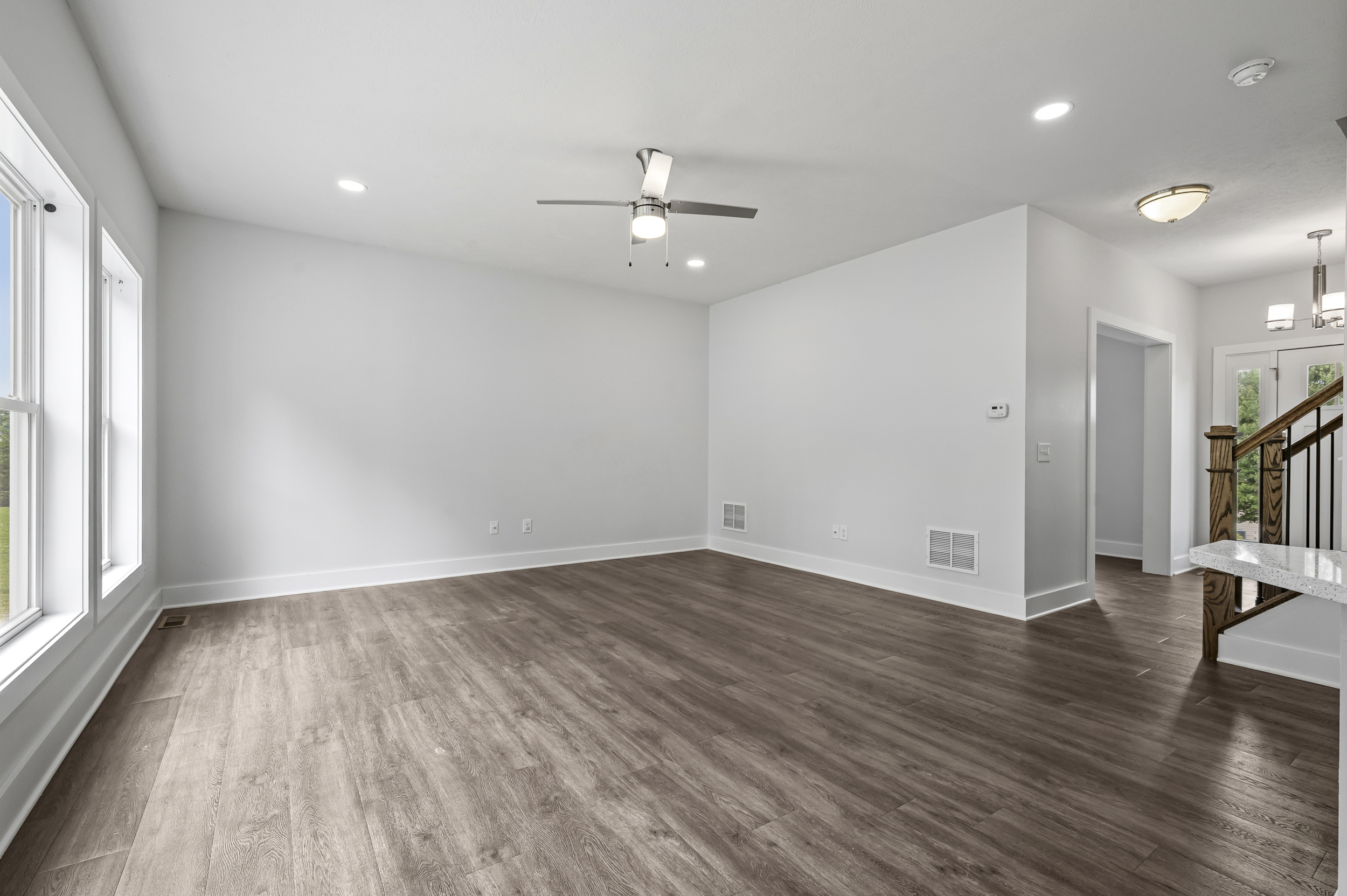  2418 Wheatland Circle, Delmont, PA 15626 - 物件實景