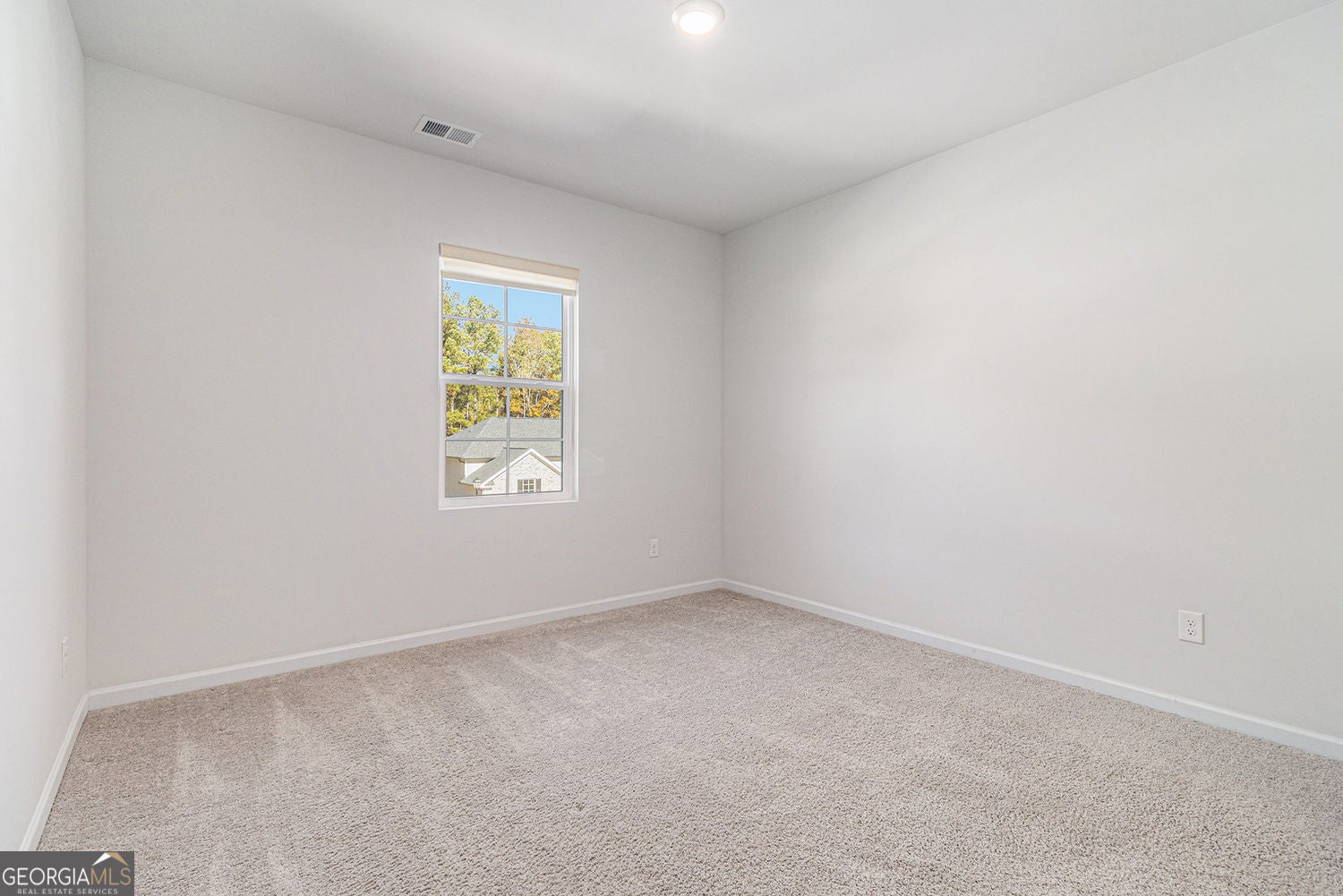 Dacula, Georgia, 30019, United States, 5 Bedrooms Bedrooms, ,4 BathroomsBathrooms,Residential,For Sale,1987186