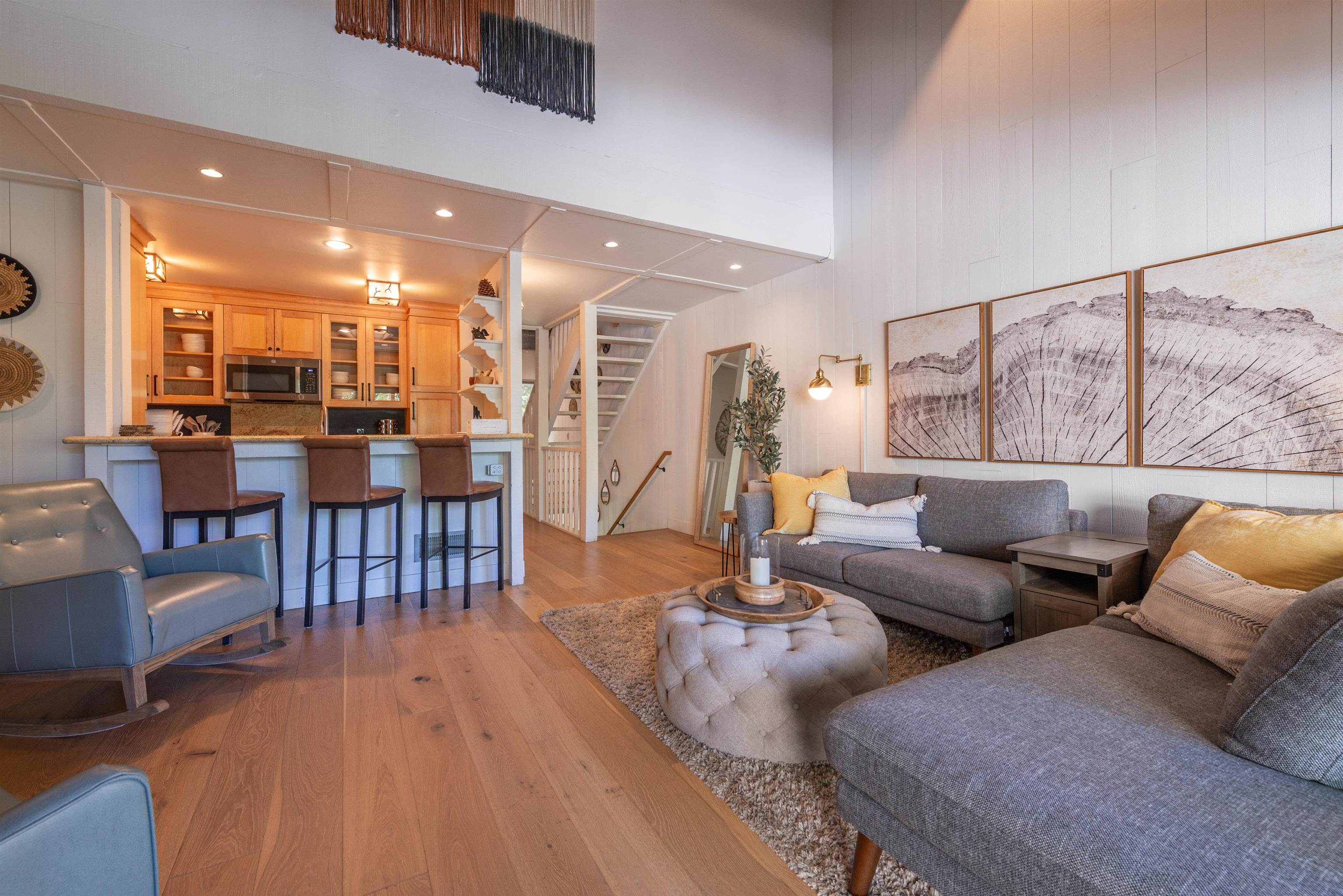 Kings Beach, California, 96143, United States, 2 Bedrooms Bedrooms, ,2 BathroomsBathrooms,Residential,For Sale,1940535