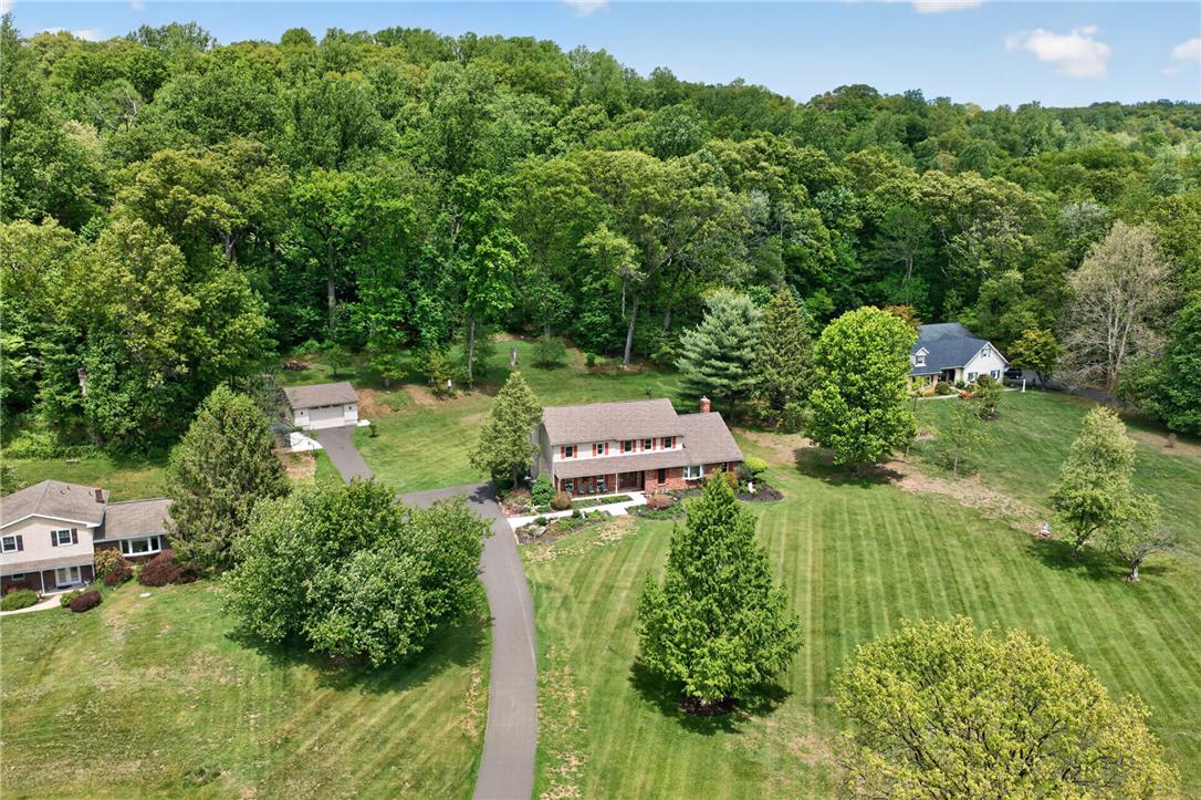 Lower Saucon Twp, Pennsylvania, 18055, United States, 5 Bedrooms Bedrooms, ,4 BathroomsBathrooms,Residential,For Sale,2048315