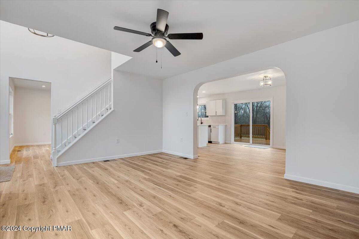 Stroudsburg, Pennsylvania, 18360, United States, 4 Bedrooms Bedrooms, ,3 BathroomsBathrooms,Residential,For Sale,1858259