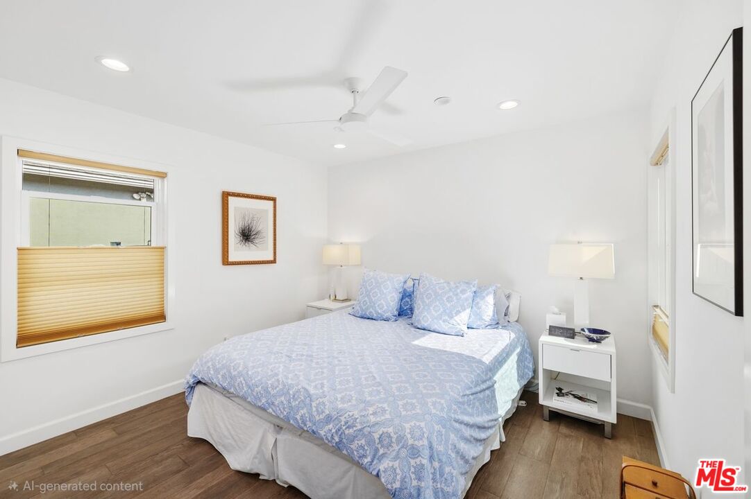 Los Angeles, California, 90034, United States, 4 Bedrooms Bedrooms, ,Residential,For Sale,1991116