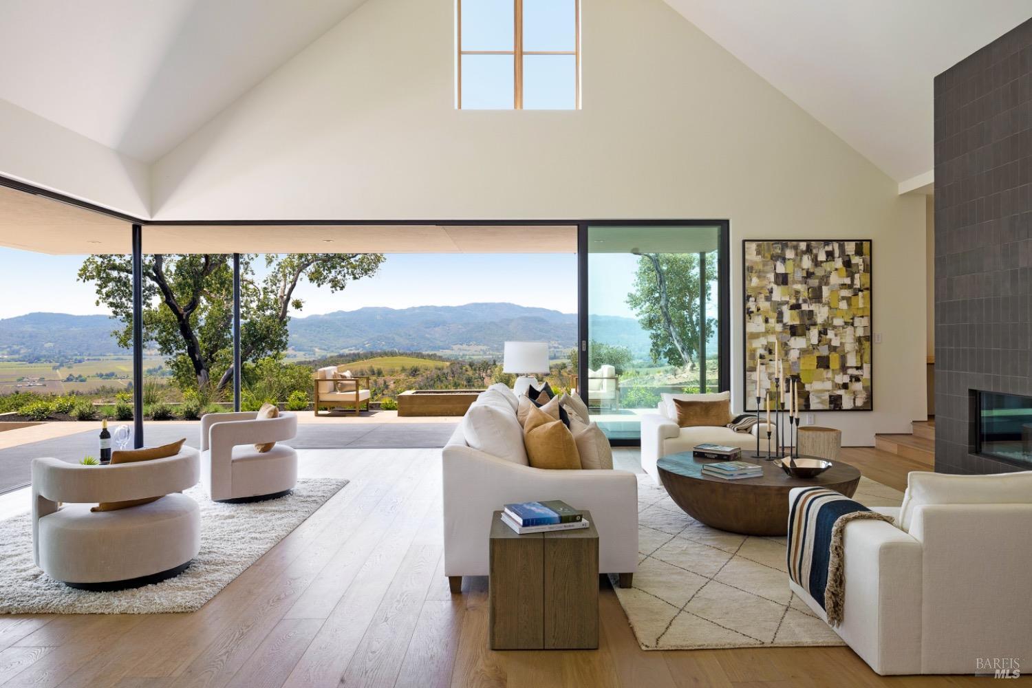 Napa, California, 94558, United States, 5 Bedrooms Bedrooms, ,8 BathroomsBathrooms,Residential,For Sale,1898720