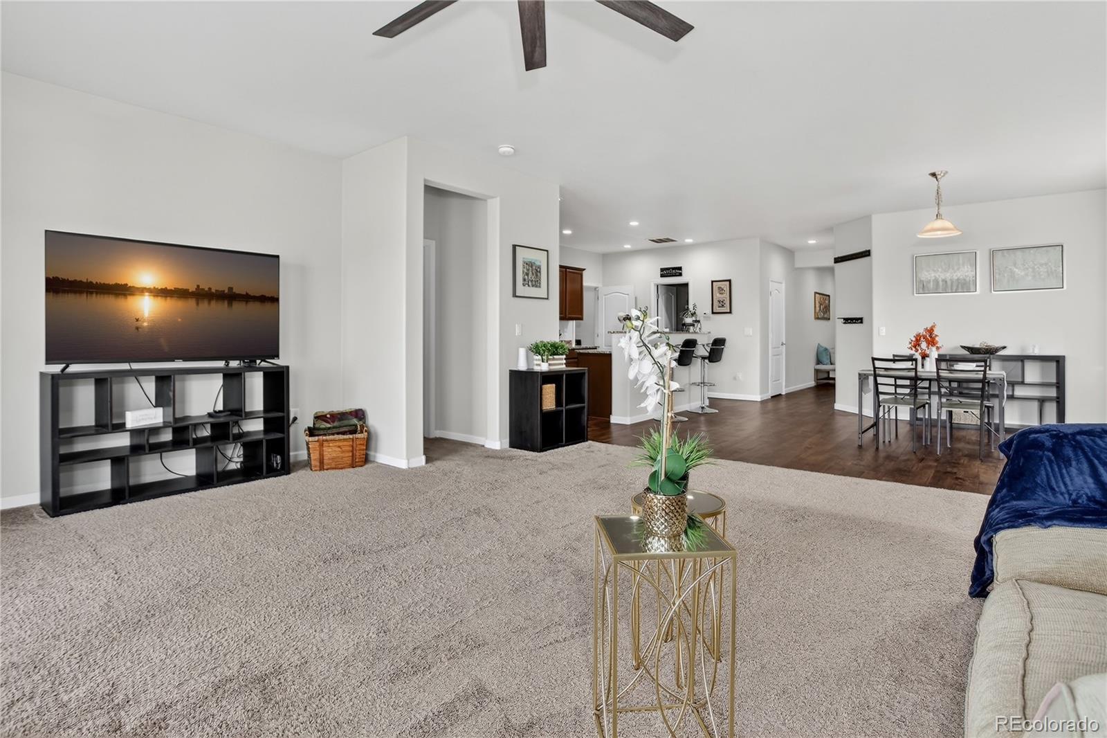 Dacono, Colorado, 80514, United States, 3 Bedrooms Bedrooms, ,2 BathroomsBathrooms,Residential,For Sale,1939654