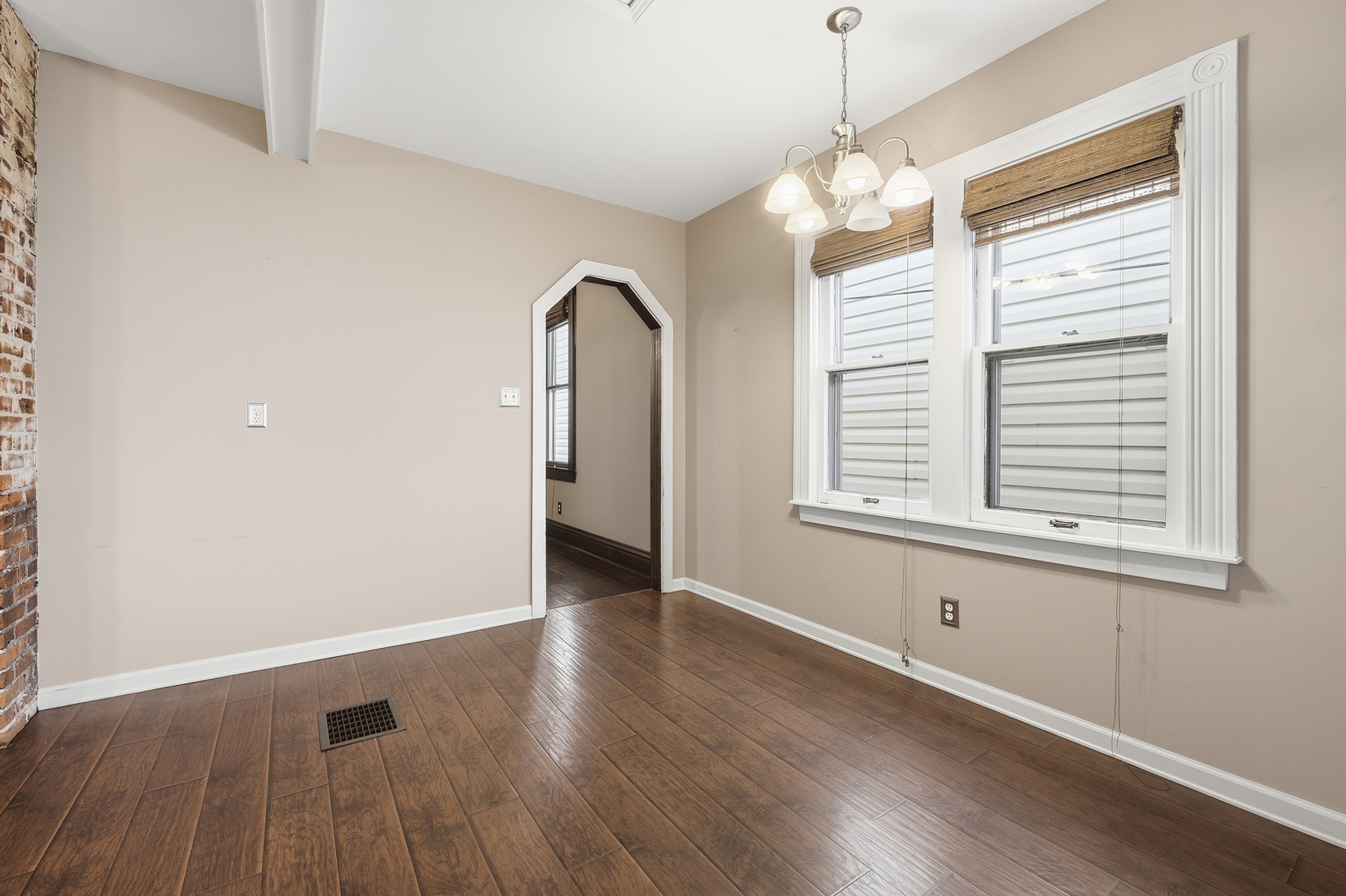  1030 Mulberry Street, Louisville, KY 40217 - 物件實景
