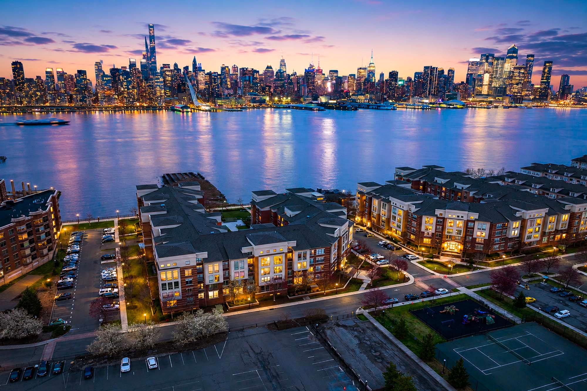  26 Ave At Port Imperial, West New York, NJ, 07093 - 物件實景