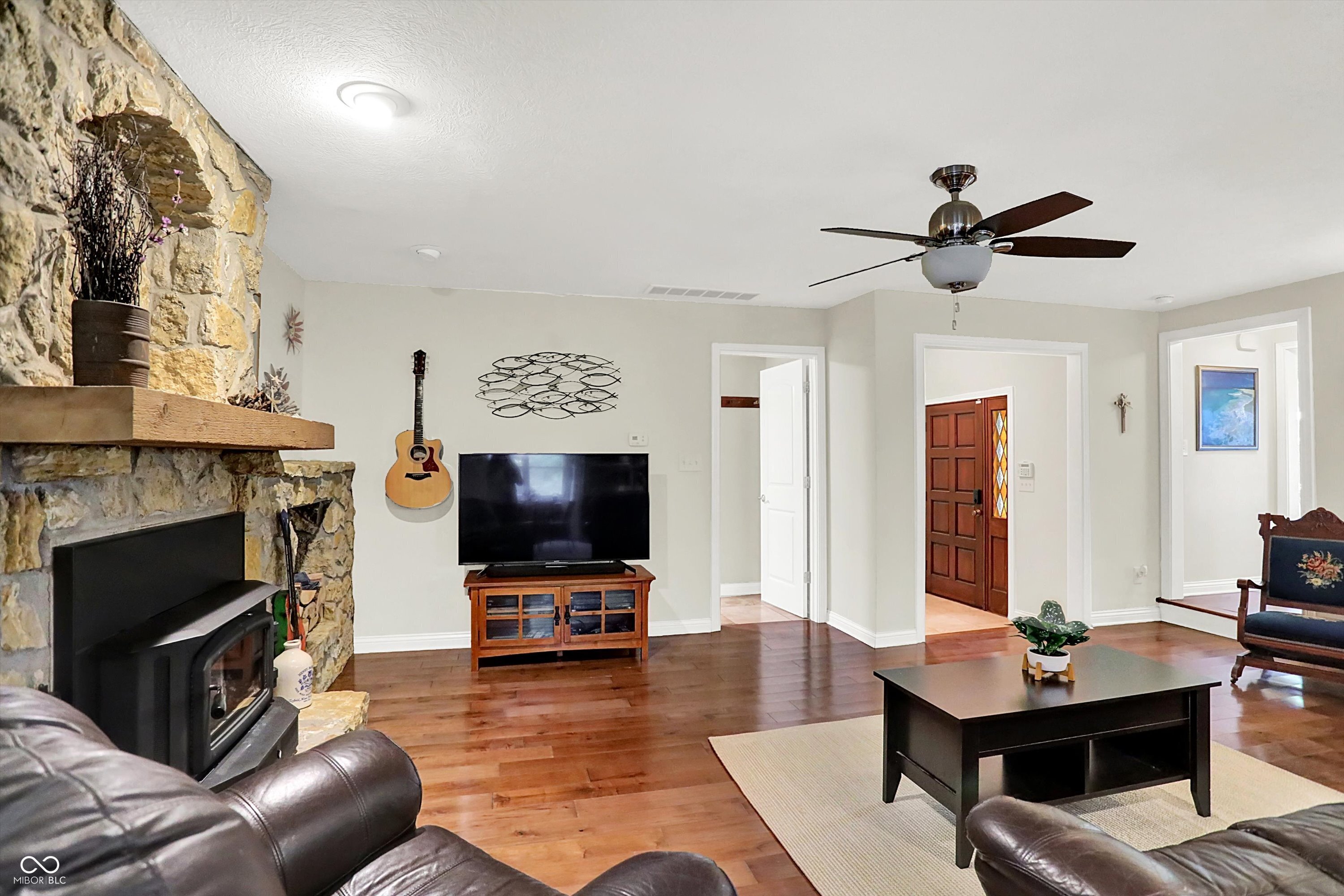 Brownsburg, Indiana, 46112, United States, 3 Bedrooms Bedrooms, ,3 BathroomsBathrooms,Residential,For Sale,1921946
