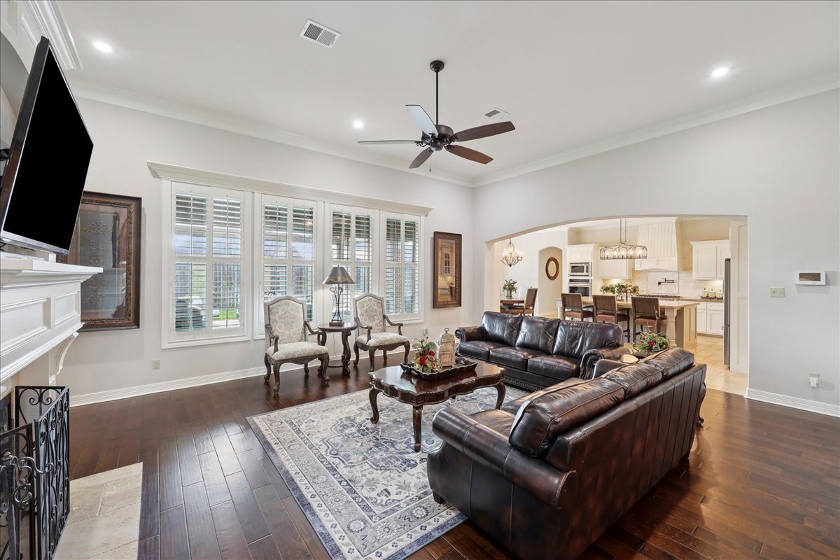 Beaumont, Texas, 77706, United States, 4 Bedrooms Bedrooms, ,3 BathroomsBathrooms,Residential,For Sale,1939499