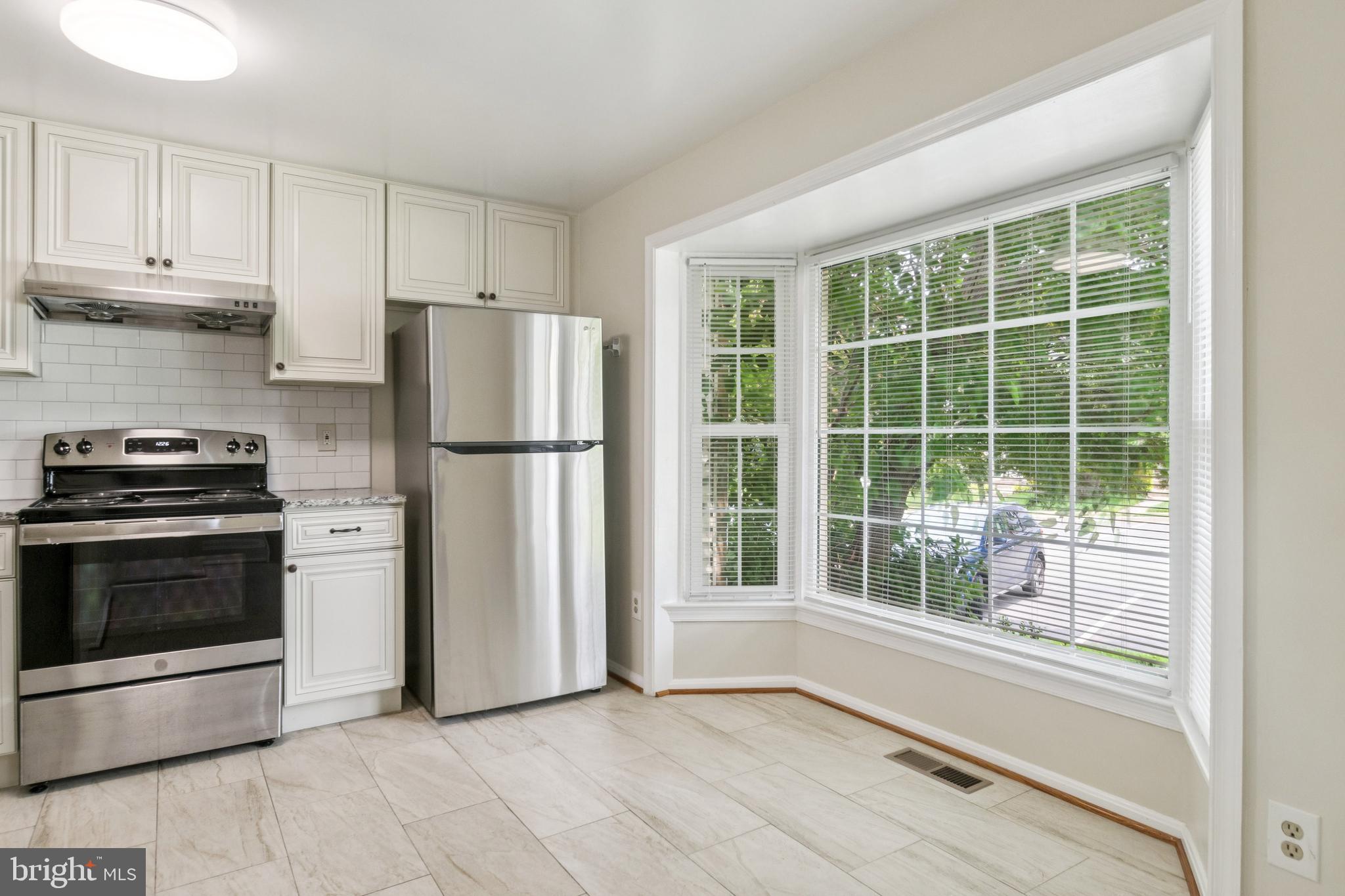 Gaithersburg, Maryland, 20878, United States, 3 Bedrooms Bedrooms, ,3 BathroomsBathrooms,Residential,For Sale,1889859