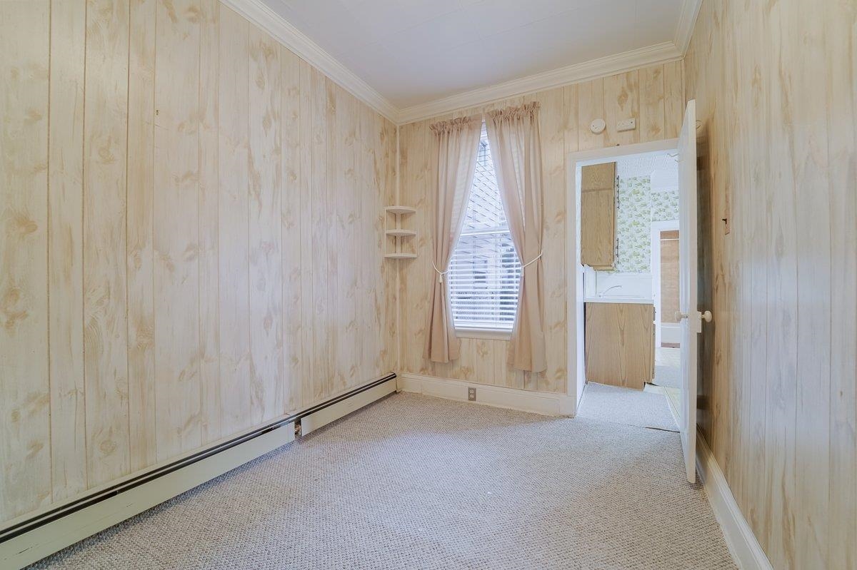Kearny Town, New Jersey, 07032, United States, 4 Bedrooms Bedrooms, ,2 BathroomsBathrooms,Residential,For Sale,1956980