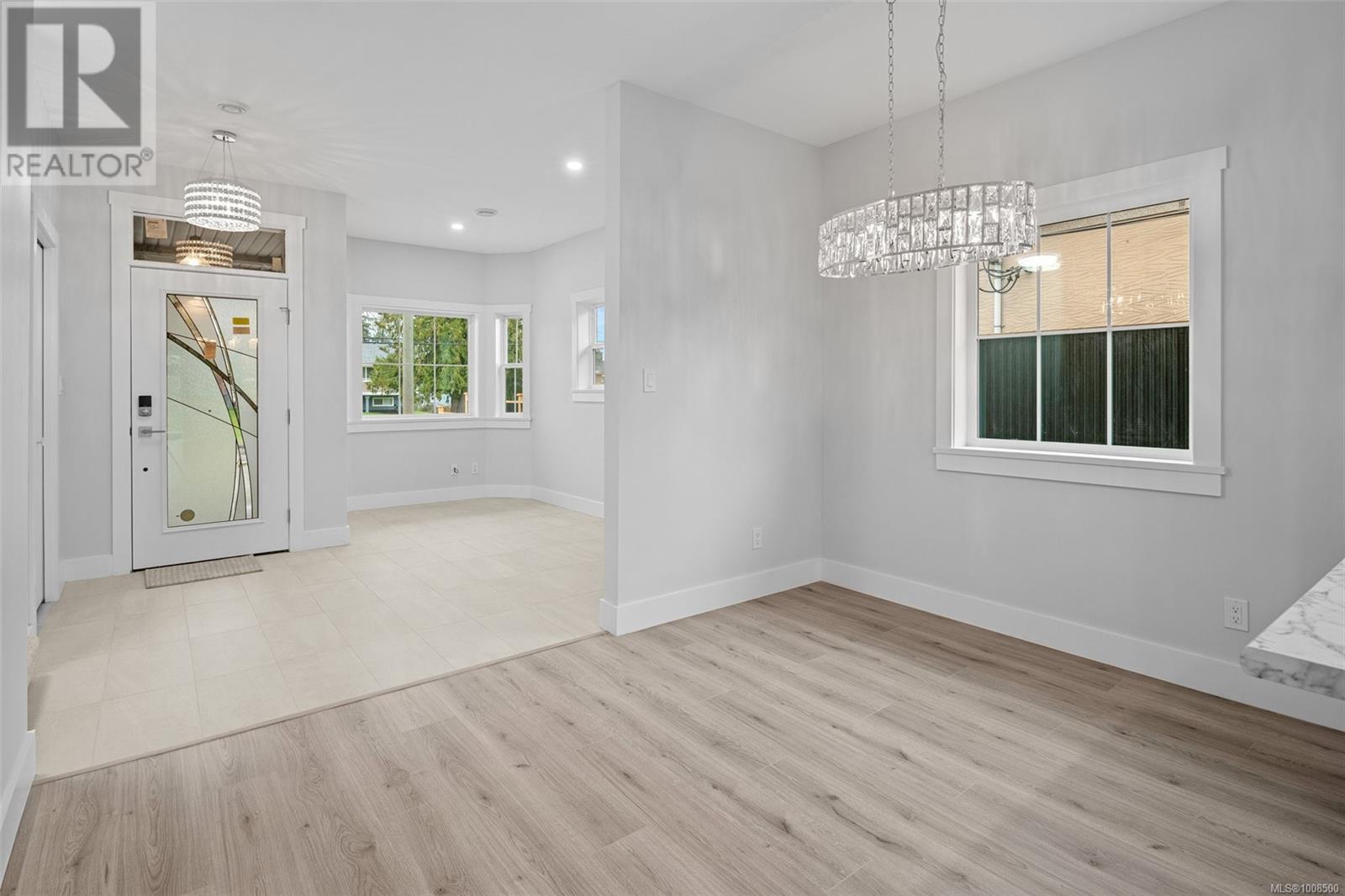DUNCAN, British Columbia, V9L 4B4, CA, 4 Bedrooms Bedrooms, ,4 BathroomsBathrooms,Residential,For Sale,1910827