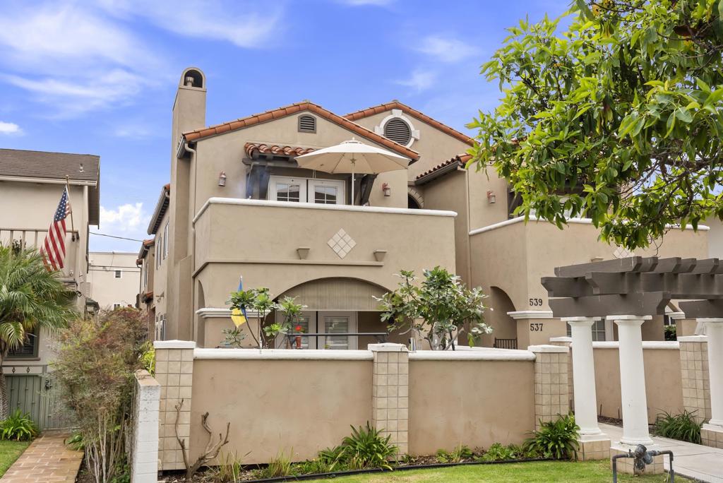 Coronado, California, 92118, United States, 3 Bedrooms Bedrooms, ,2 BathroomsBathrooms,Residential,For Sale,1991535