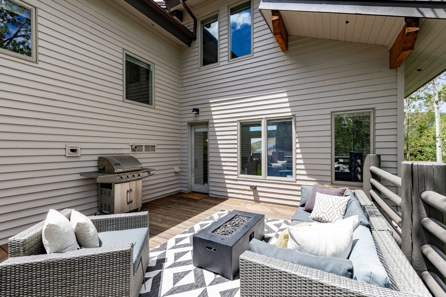  Spacious Six-Bedroom Home with Views in Park City Proper - 物件實景