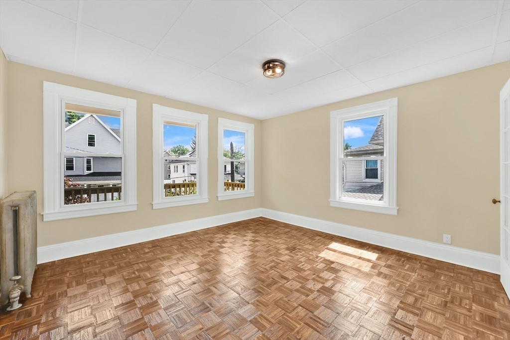 Springfield, Massachusetts, 01108, United States, 7 Bedrooms Bedrooms, ,2 BathroomsBathrooms,Residential,For Sale,2040283
