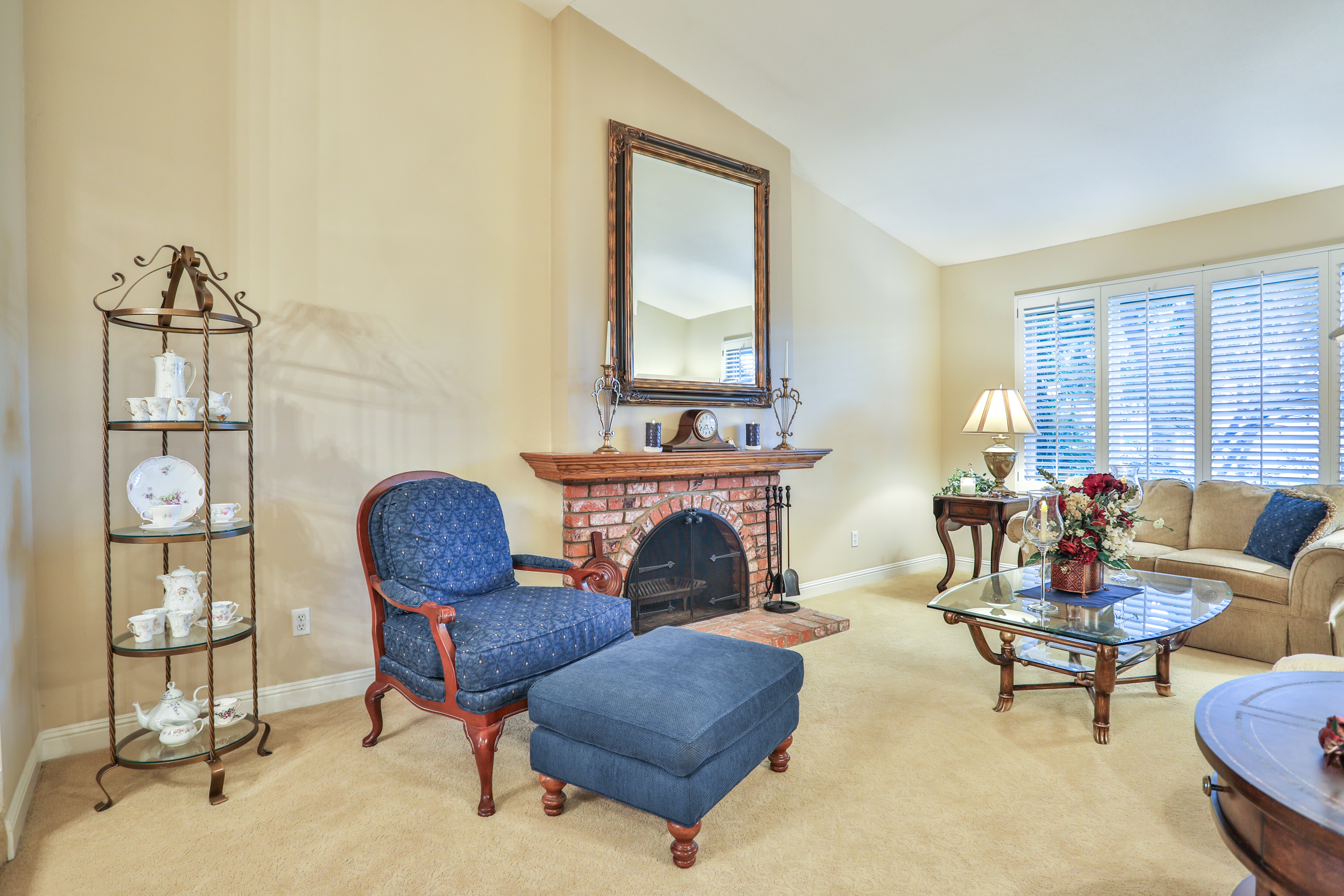  1345 North Erin Avenue, Upland, CA 91786 - 物件實景