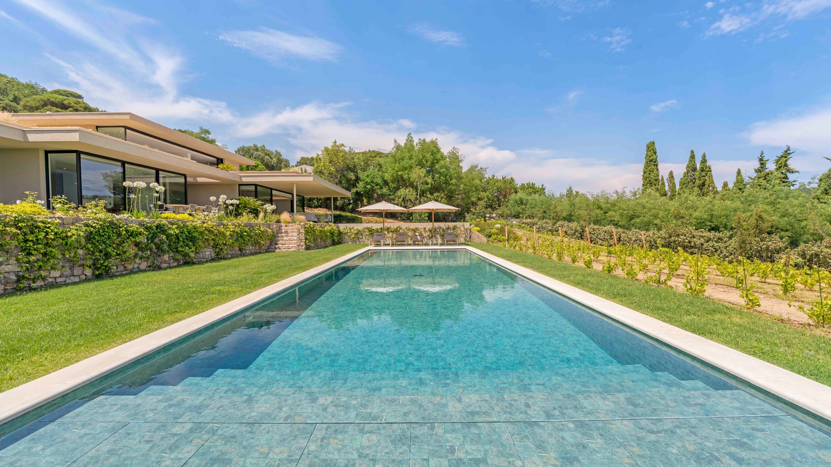  Contemporary luxury villa for sale in Ramatuelle near Pampelonne and Saint-Trop… - 物件實景