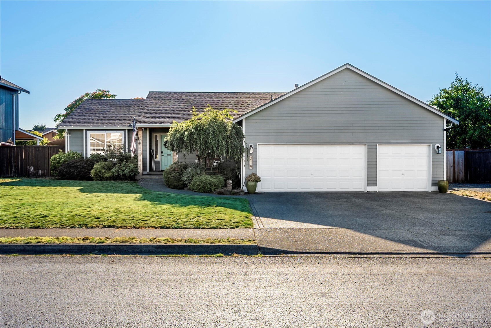 Orting, Washington, 98360, United States, 3 Bedrooms Bedrooms, ,2 BathroomsBathrooms,Residential,For Sale,1902843