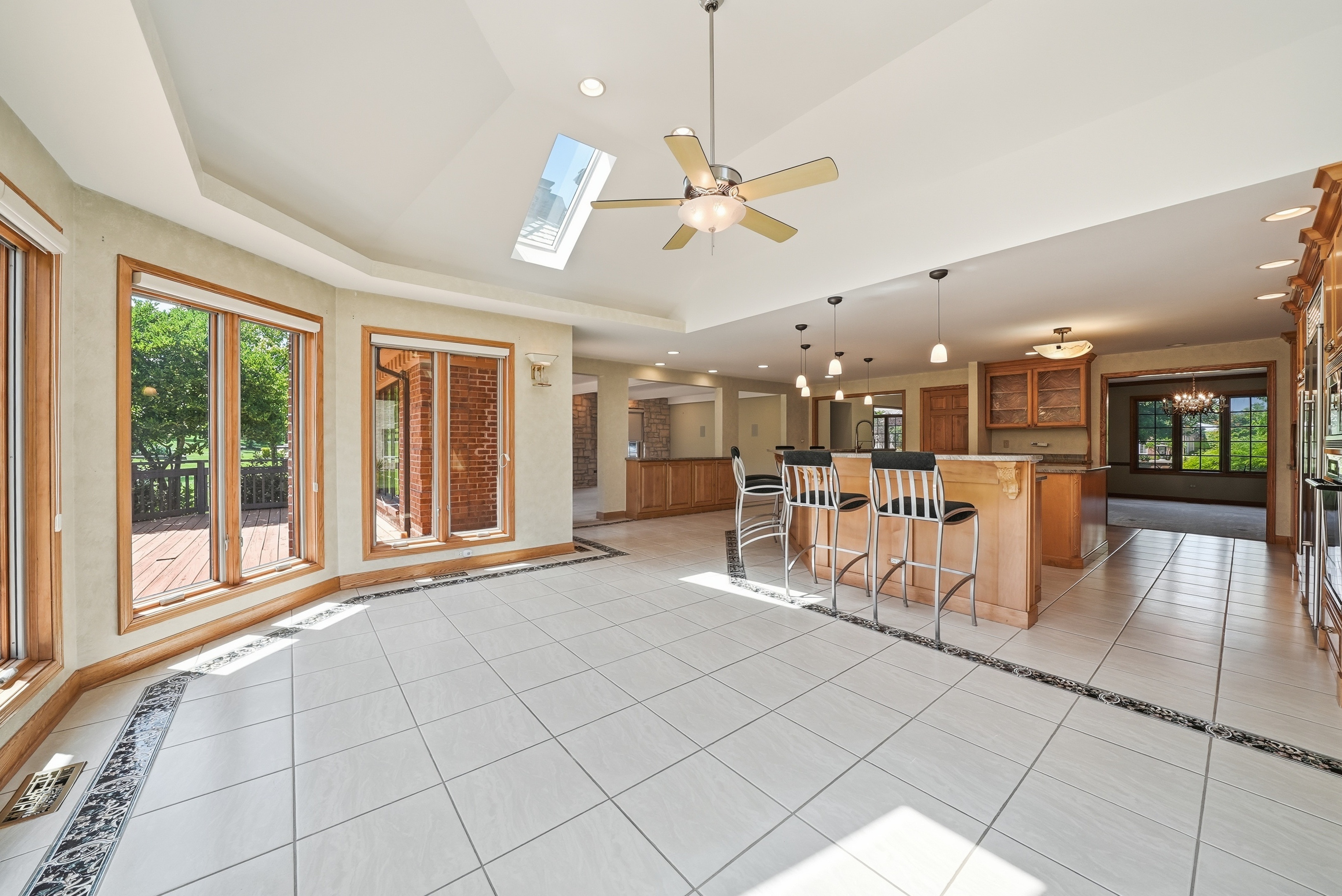  An Exceptional Lifestyle Opportunity in the Heart of Oak Brook - 物件實景