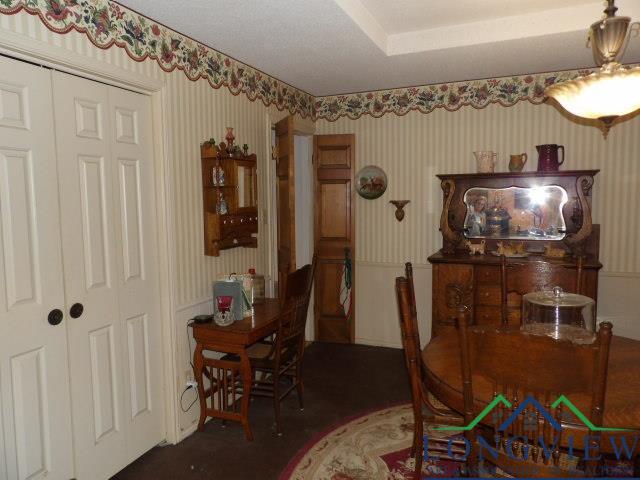 912 CR 3920, Hawkins, Texas, 75765, United States, 4 Bedrooms Bedrooms, ,3 BathroomsBathrooms,Residential,For Sale,912 CR 3920,1629044