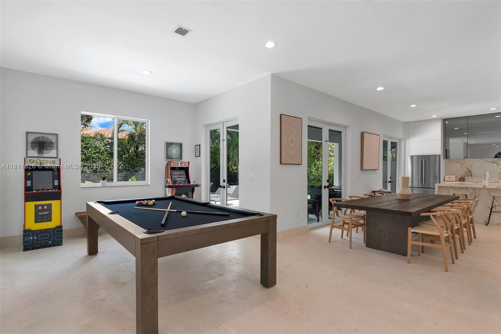 Miami, Florida, 33155, United States, 5 Bedrooms Bedrooms, ,4 BathroomsBathrooms,Residential,For Sale,1994722