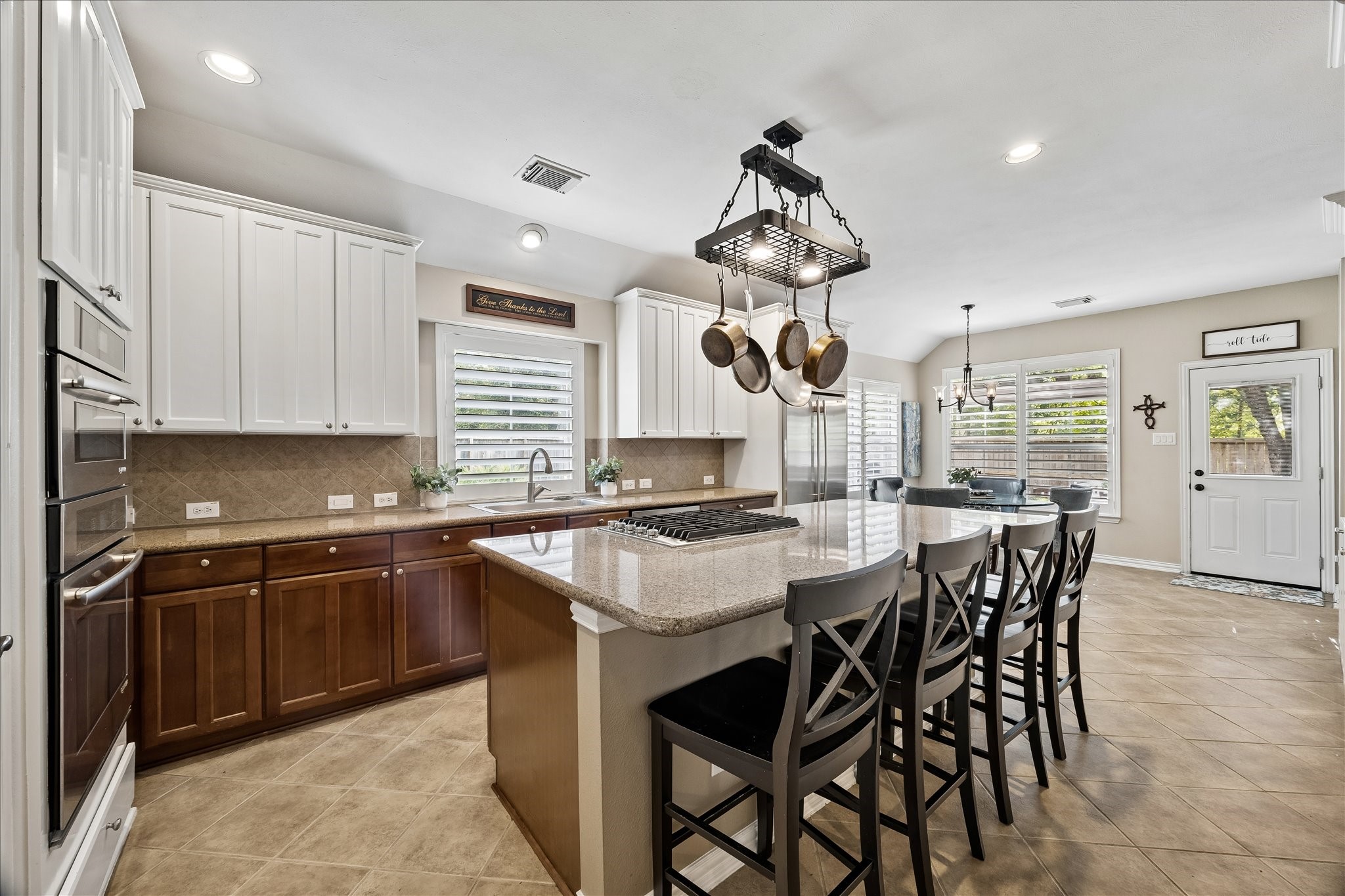  11 S Concord Valley Place - 物件實景