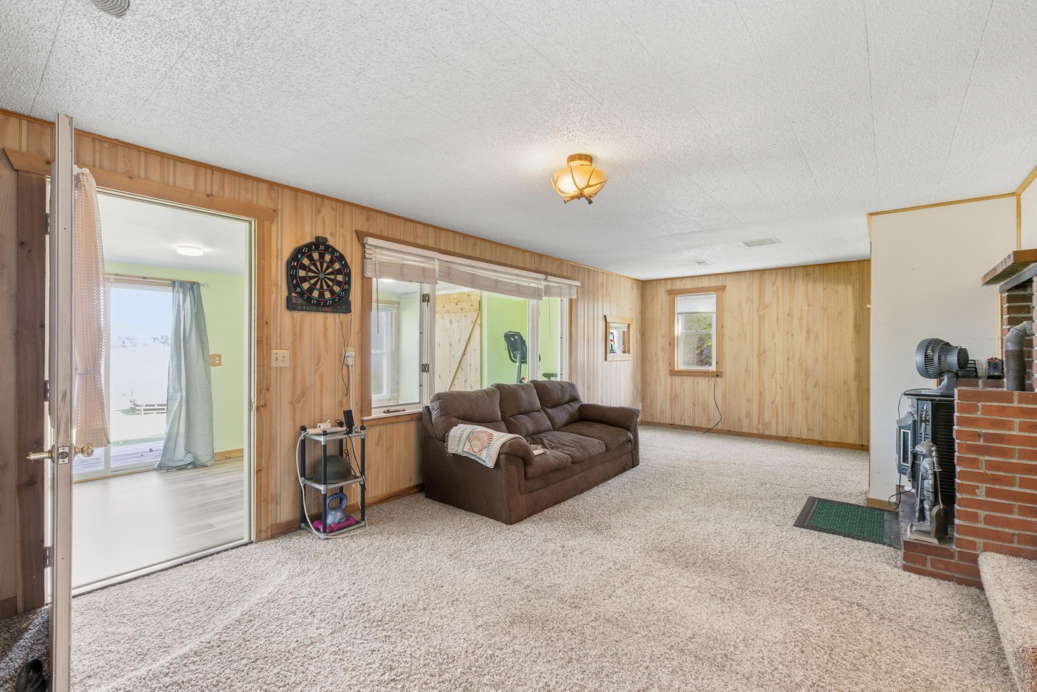 Buffalo, Minnesota, 55313, United States, 3 Bedrooms Bedrooms, ,1 BathroomBathrooms,Residential,For Sale,1917617