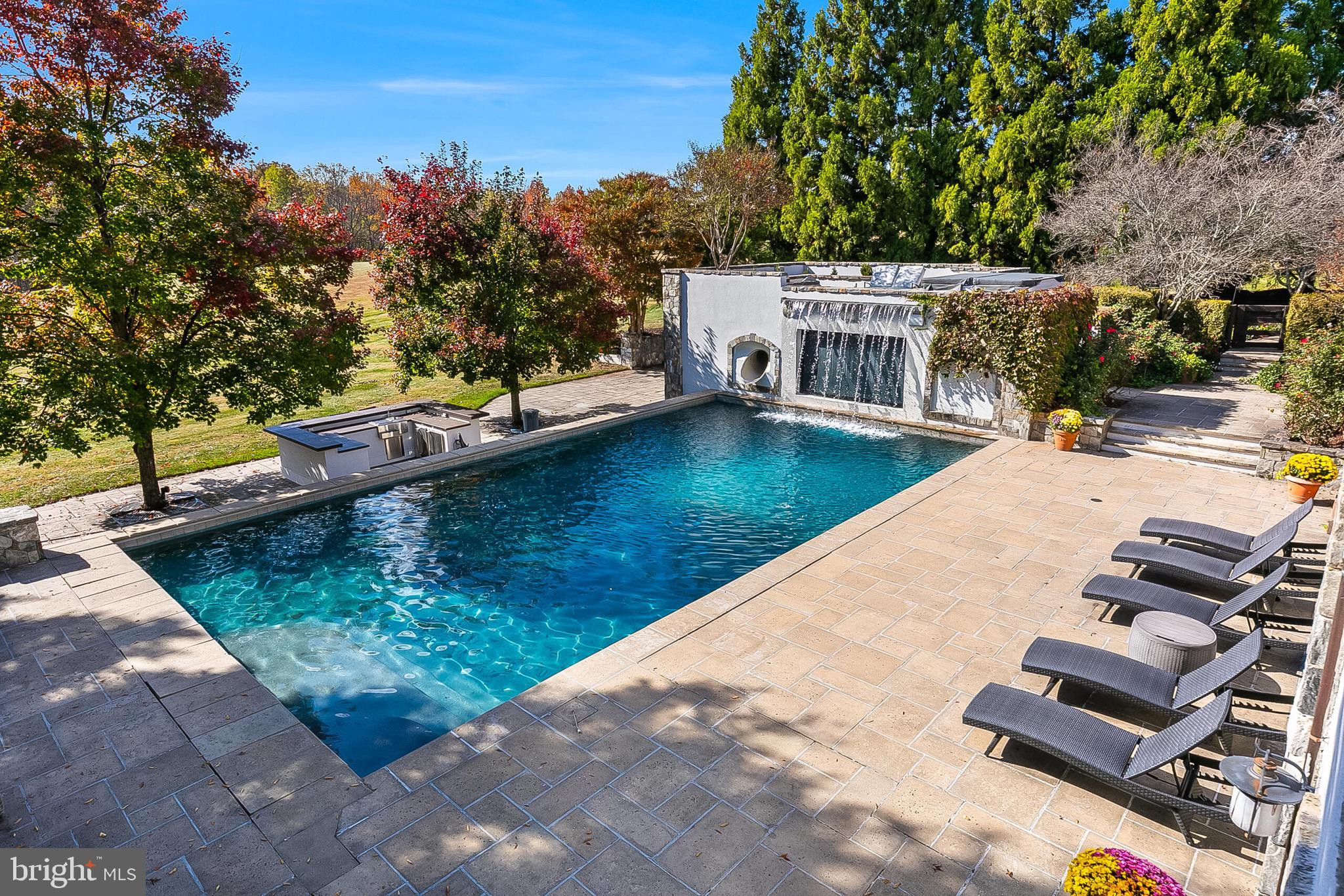 Aldie, Virginia, 20105, United States, 5 Bedrooms Bedrooms, ,7 BathroomsBathrooms,Residential,For Sale,1980828