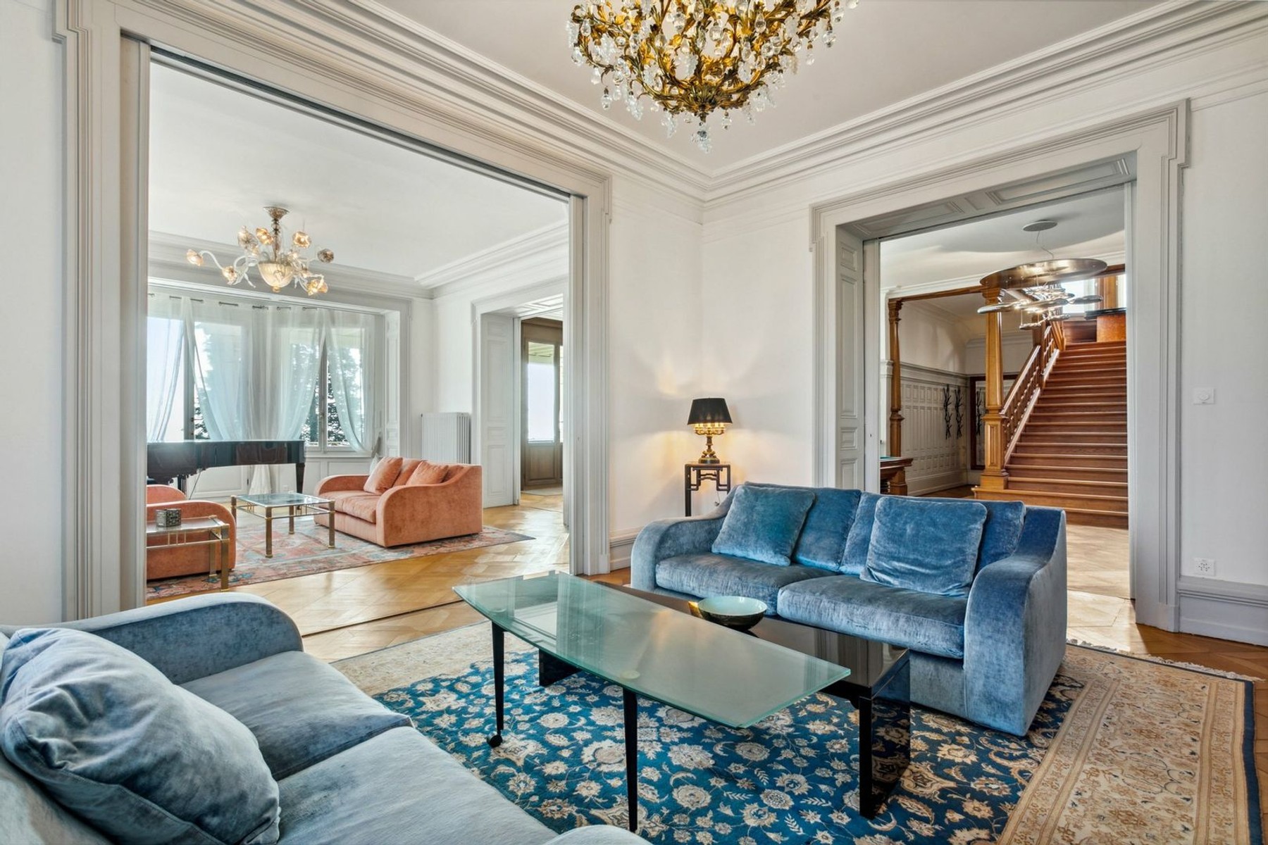  Lavaux: Iconic villa with views of Lake Geneva and the Alps, on a property of ne - 物件實景