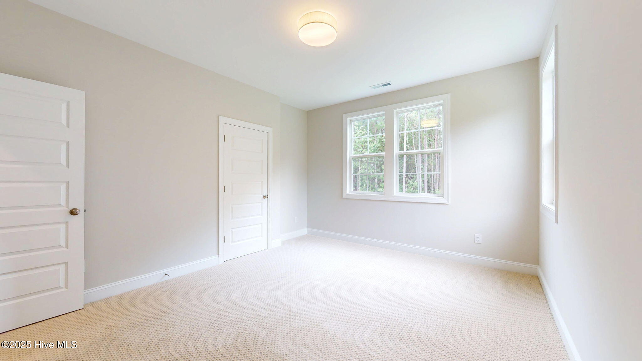 New Bern, North Carolina, 28562, United States, 4 Bedrooms Bedrooms, ,4 BathroomsBathrooms,Residential,For Sale,1768521