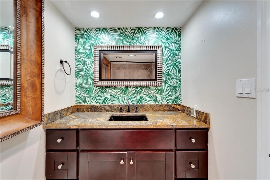 Tampa, Florida, 33629, United States, 2 Bedrooms Bedrooms, ,2 BathroomsBathrooms,Residential,For Sale,1993364