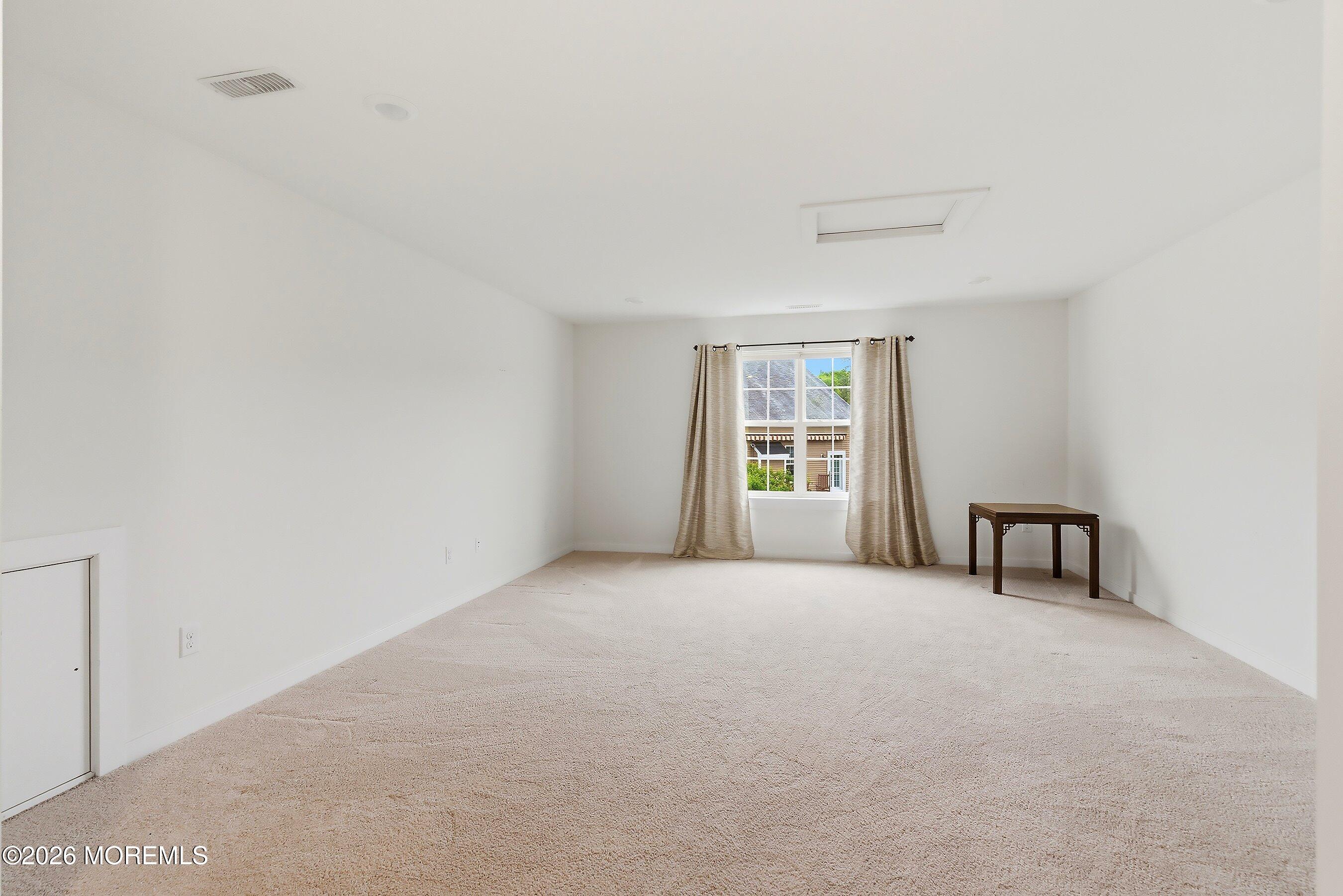 Whiting, New Jersey, 08759, United States, 3 Bedrooms Bedrooms, ,3 BathroomsBathrooms,Residential,For Sale,2048436