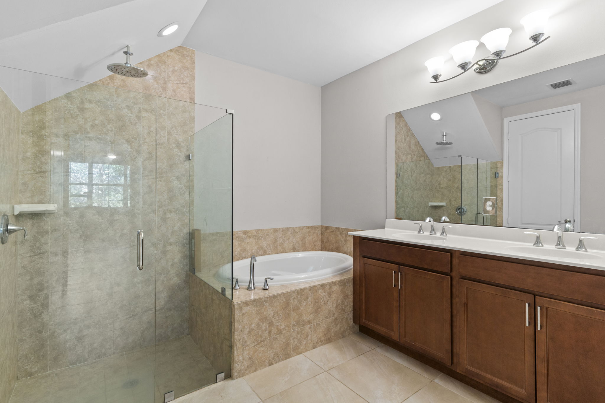  5319 Falcon Trail, Davie, FL 33314 - 物件實景