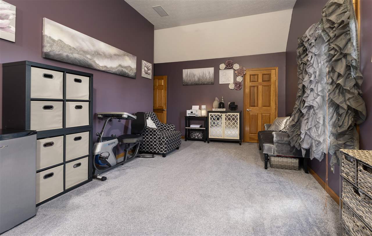 Centerville, Indiana, 47330, United States, 4 Bedrooms Bedrooms, ,4 BathroomsBathrooms,Residential,For Sale,1874331