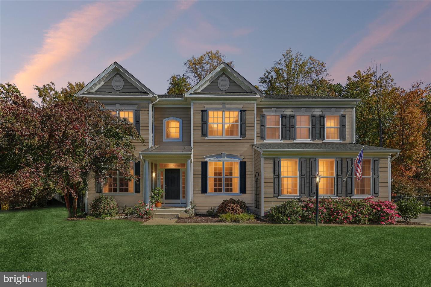 Edgewater, Maryland, 21037, United States, 4 Bedrooms Bedrooms, ,4 BathroomsBathrooms,Residential,For Sale,1987550