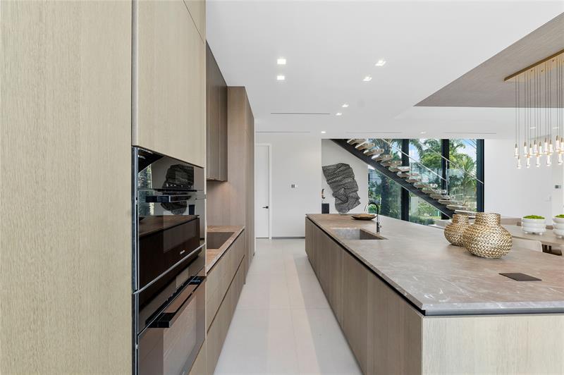 Fort Lauderdale, Florida, 33306, United States, 6 Bedrooms Bedrooms, ,8 BathroomsBathrooms,Residential,For Sale,1958113