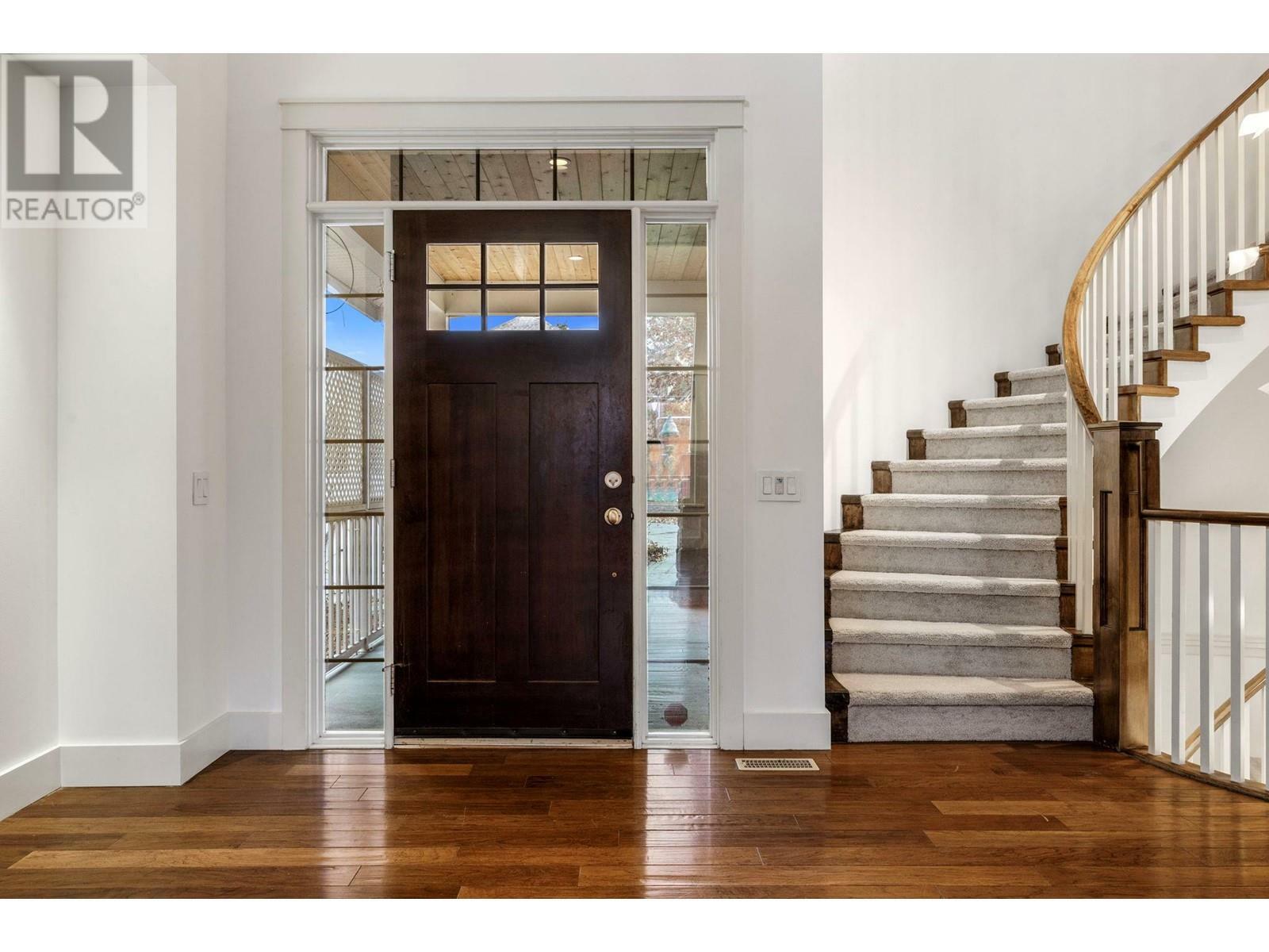 KELOWNA, British Columbia, V1W 4L5, CA, 4 Bedrooms Bedrooms, ,3 BathroomsBathrooms,Residential,For Sale,1837139