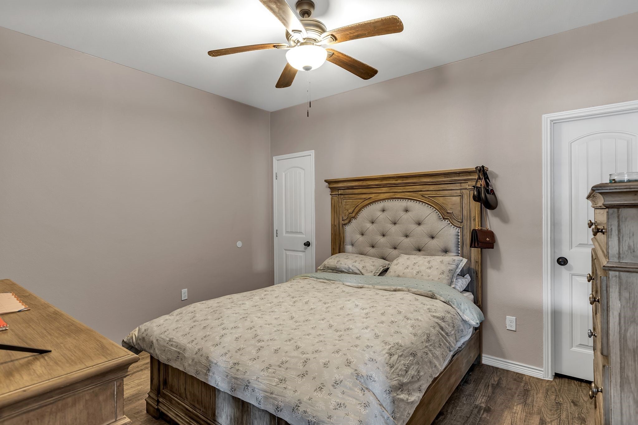 Forney, Texas, 75126, United States, 4 Bedrooms Bedrooms, ,3 BathroomsBathrooms,Residential,For Sale,1974653