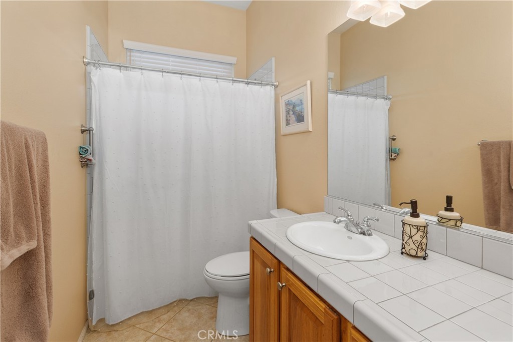 Indio, California, 92201, United States, 3 Bedrooms Bedrooms, ,2 BathroomsBathrooms,Residential,For Sale,1939431