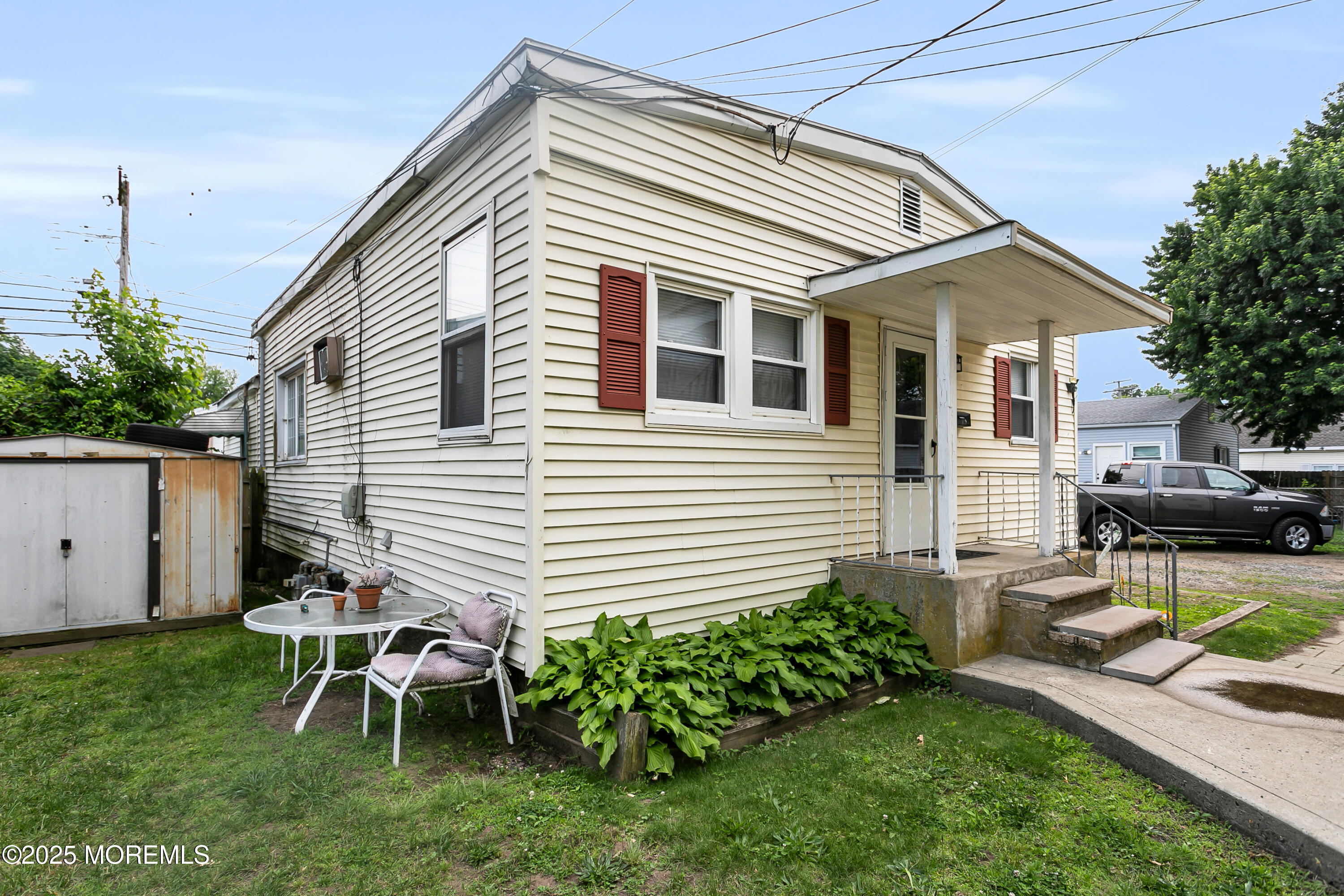 North Middletown, New Jersey, 07748, United States, ,Residential,For Sale,2013737