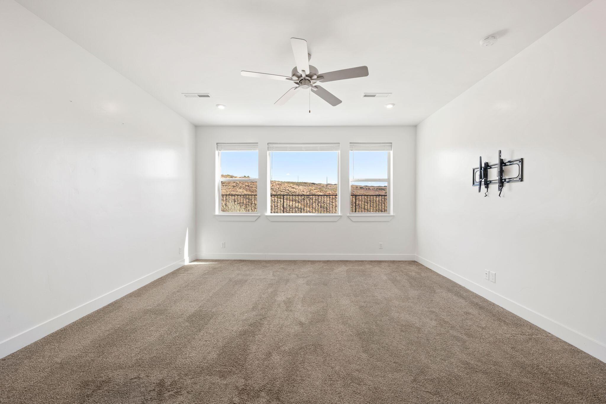 Washington, Utah, 84780, United States, 3 Bedrooms Bedrooms, ,2 BathroomsBathrooms,Residential,For Sale,1982194