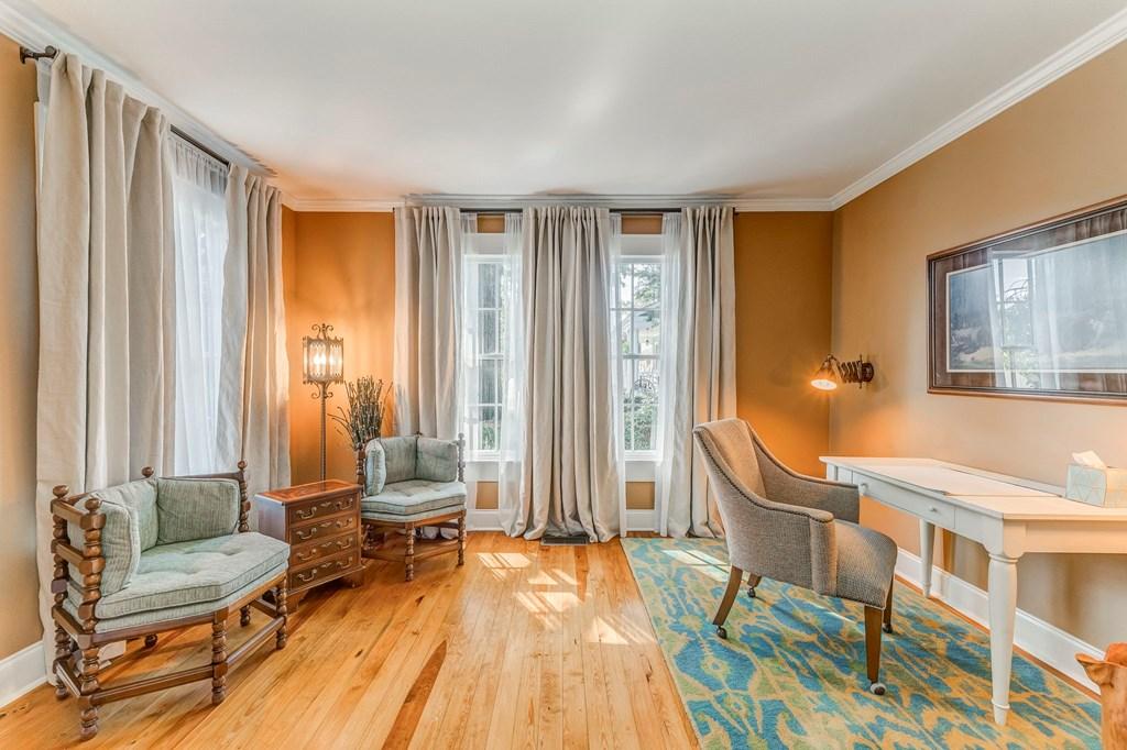 DALTON, Georgia, 30720, United States, 3 Bedrooms Bedrooms, ,4 BathroomsBathrooms,Residential,For Sale,1966909