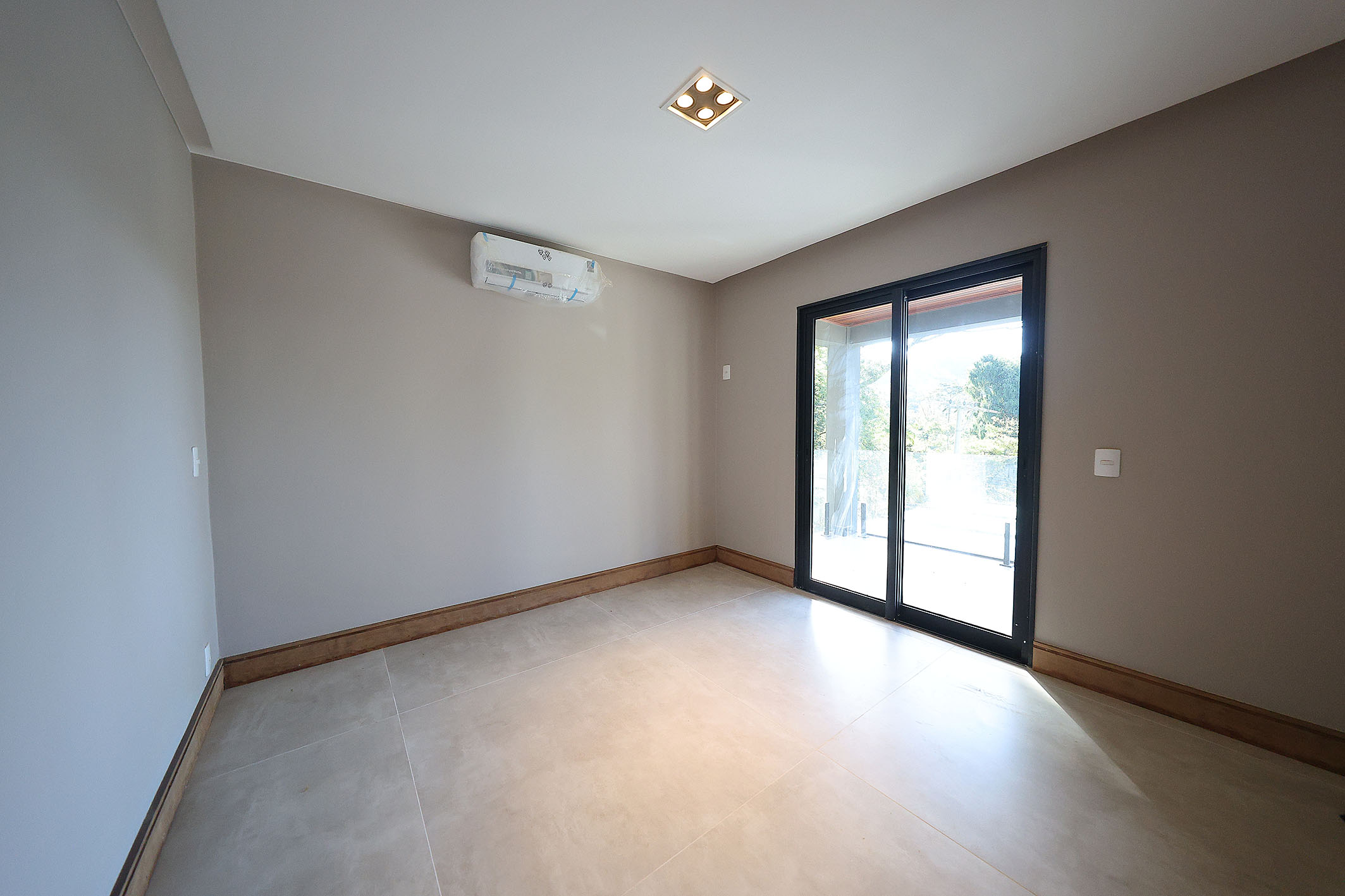  Newly built contemporary residence with panoramic views in gated community - 物件實景