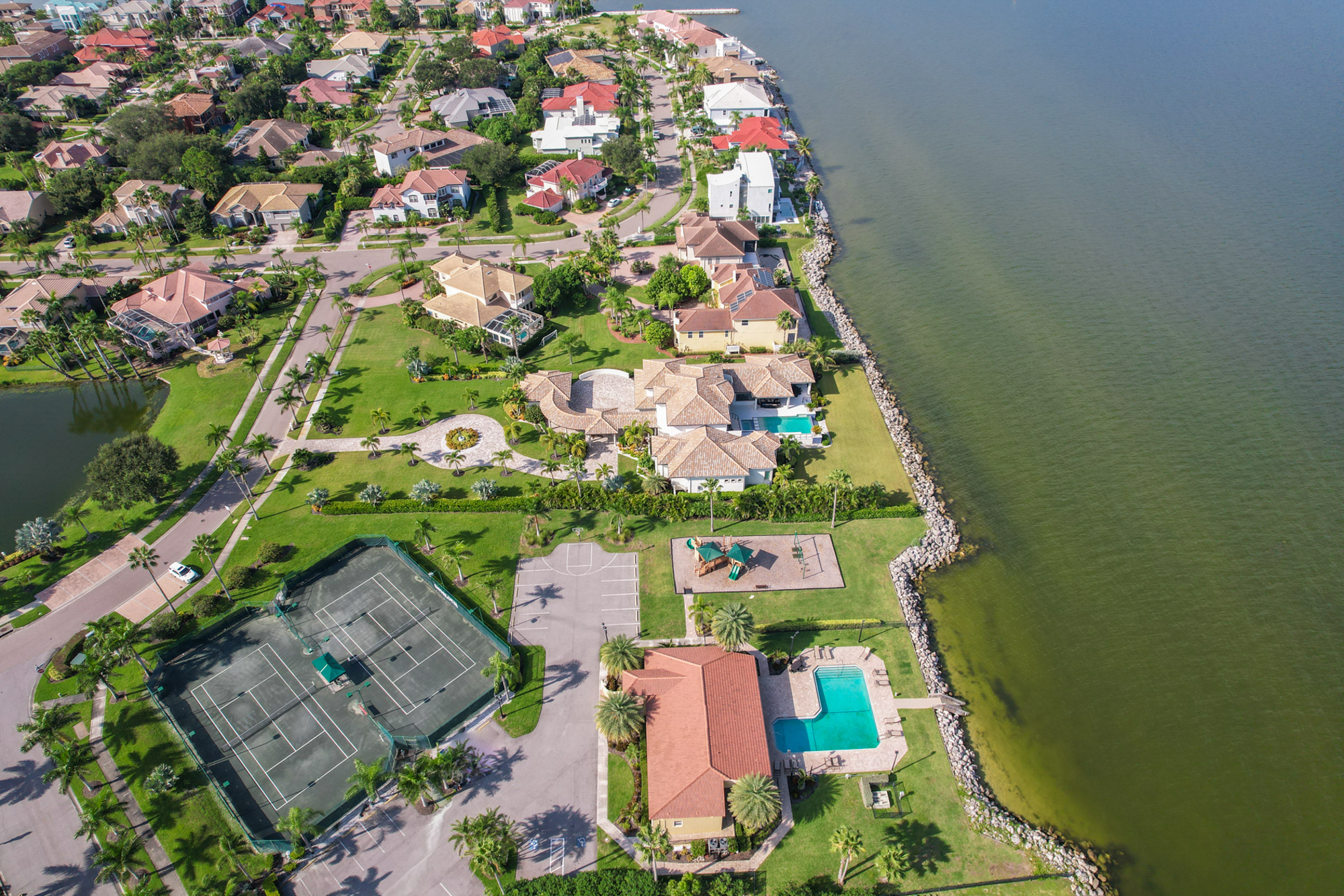 Apollo Beach, Florida, 33572, United States, 4 Bedrooms Bedrooms, ,3 BathroomsBathrooms,Residential,For Sale,1845807