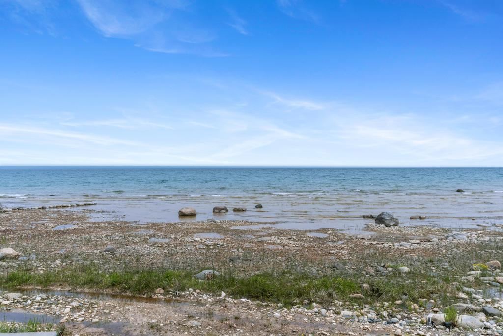 Cheboygan, Michigan, 49721, United States, 2 Bedrooms Bedrooms, ,1 BathroomBathrooms,Residential,For Sale,1856011